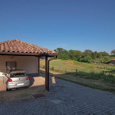 Apartment Ana - Karst Cycling Paradise Dutovlje 외부 사진